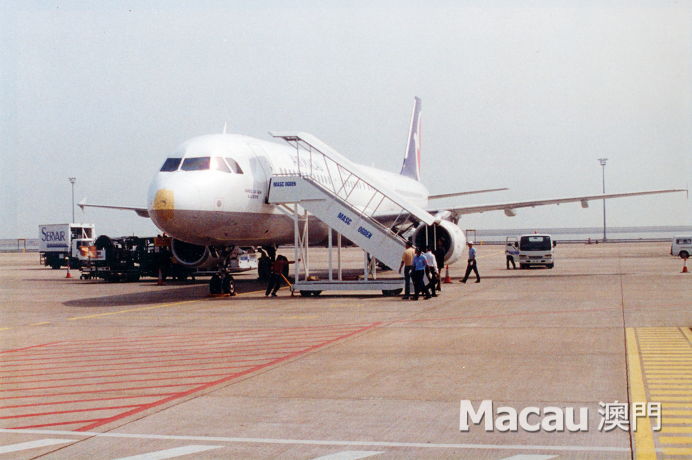 1994年,澳門航空有限公司成立。